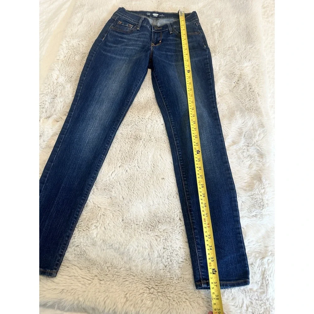 Old Navy Jeans Women Skinny Short‎ /Court Size 2 Blue